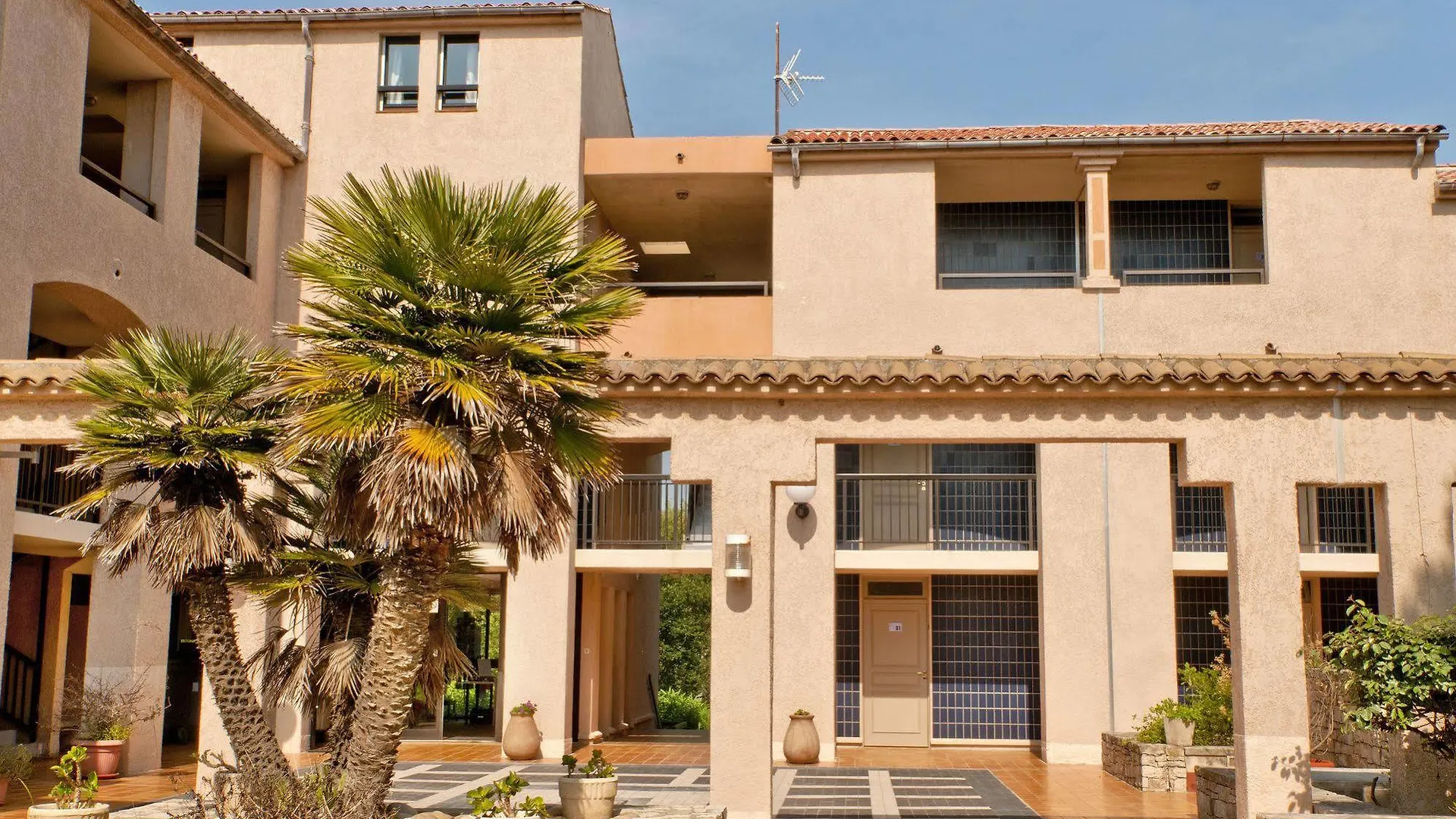 *** Holiday park Residence Vacanciel Six Fours Les Plages Six-Fours-les-Plages France